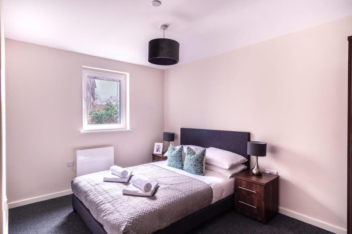 Modern & Spacious 2 Bed Apartment In Manchester Exterior foto